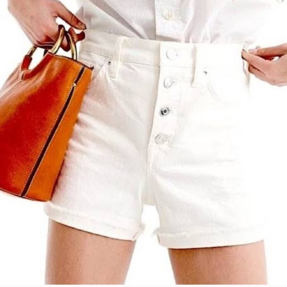NWT High-rise denim White short in white with button fly